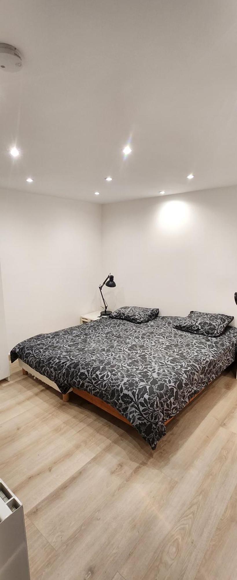 Studio, Mons Sart, Proche Lille Et Metro Esterno foto
